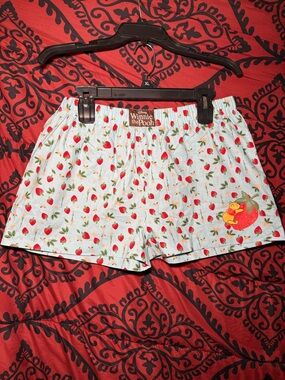 Disney Winnie the Pooh Strawberry Field Print Shorts/Boxers (NWOT)